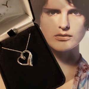 KAY JEWELERS HEART PENDANT NECKLACE